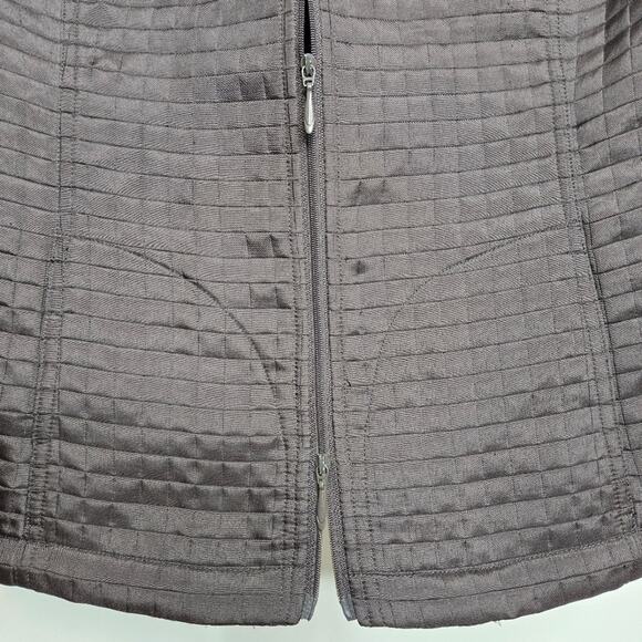 Chico's Quilted Dark Green/Gray Quilted Waffle Pattern 2way Zip Vest Sz 0/Small - Picture 6 of 10